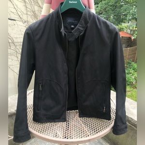 Men’s Vintage Black Banana Republic Jacket. Size M.